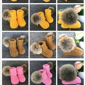 Winniefair Baby Fleece Booties.